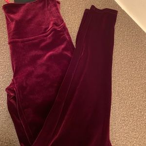 SPANX. Velvet Leggings